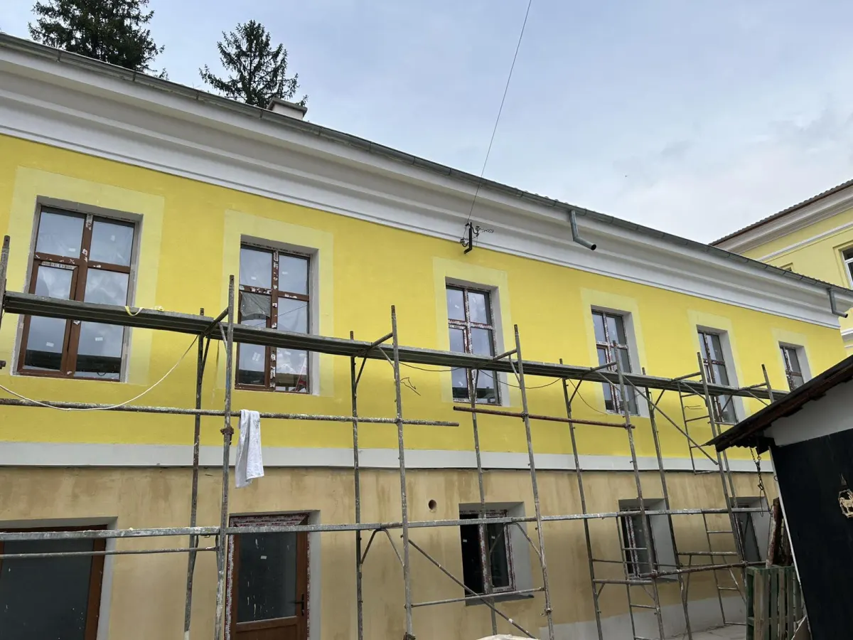 Завършена фасада с външна топлоизолация